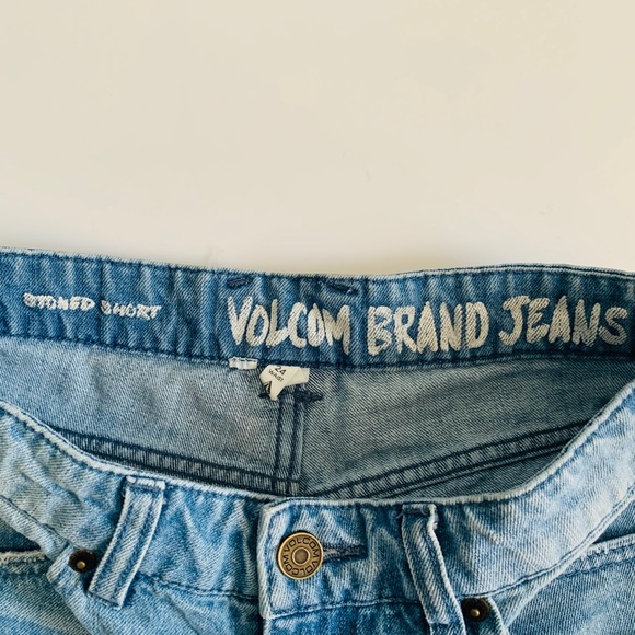Volcom Brand Light Distressed Denim Shorts Sz XS - Picture 3 of 5